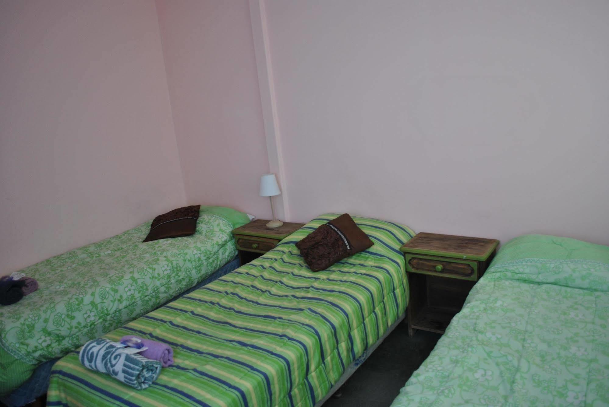 Hostel Los Cormoranes Ushuaia Kültér fotó